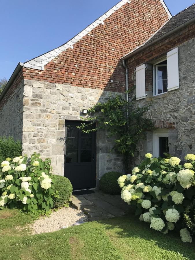 Bed and Breakfast La Grange De Dourlers Exterior foto