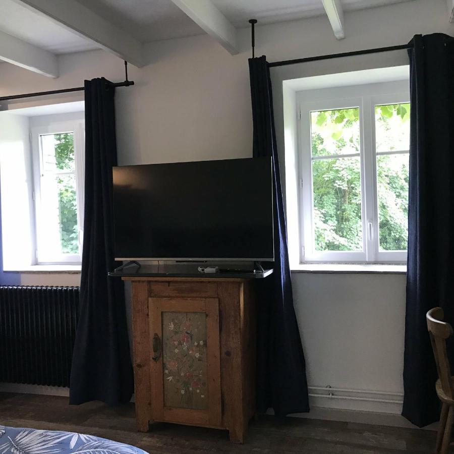 Bed and Breakfast La Grange De Dourlers Exterior foto
