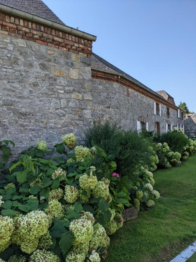 Bed and Breakfast La Grange De Dourlers Exterior foto